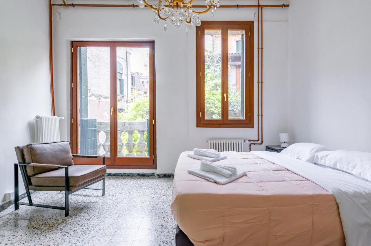 Cannaregio Romantic View Apartment Venesia Bagian luar foto