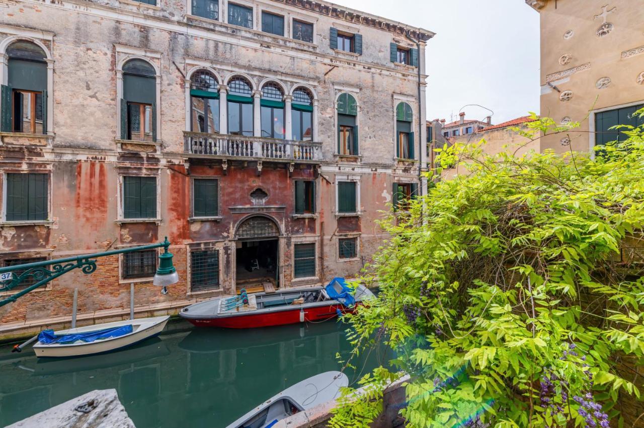 Cannaregio Romantic View Apartment Venesia Bagian luar foto